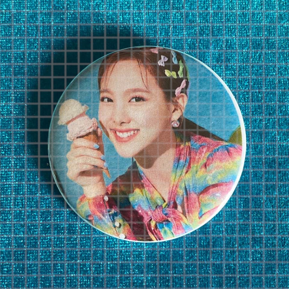  550 twice nayeon kpop loyal